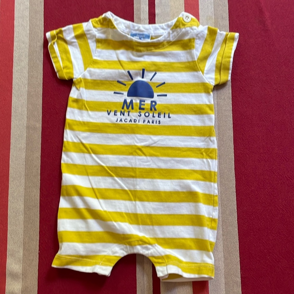 Jacadi Paris Mer Vent Soleil yellow & white striped baby onsie - Size 12M